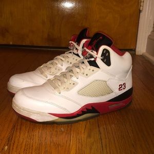2013 Air Jordan Retro 5 “Fire Red” Black Tongue 7/10 condition slight yellowing